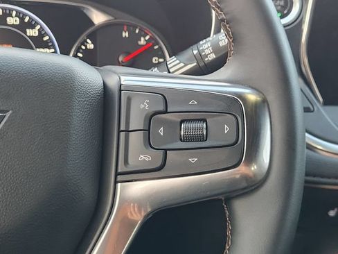 Used 2024 Chevrolet Blazer Premier FWD image 29