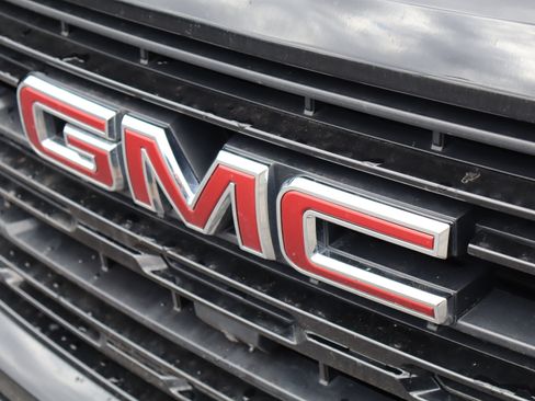 Used 2022 GMC Sierra 1500 Elevation w/ Elevation Premium Package image 38