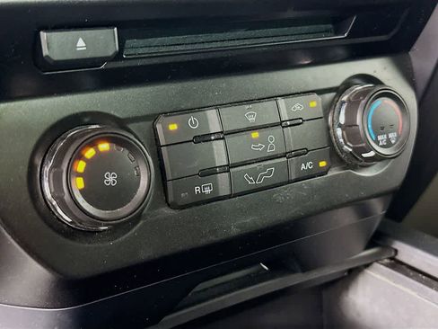 Used 2017 Ford F150 XL w/ Equipment Group 101A Mid image 18