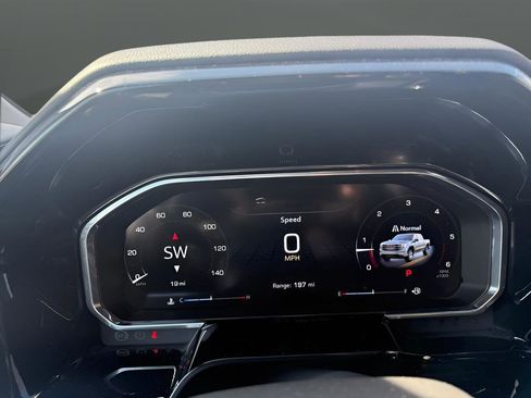 Used 2026 GMC Sierra 1500 SLT image 17