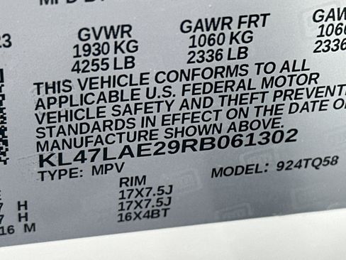 Used 2024 Buick Envista Preferred w/ Convenience I Package FWD image 32
