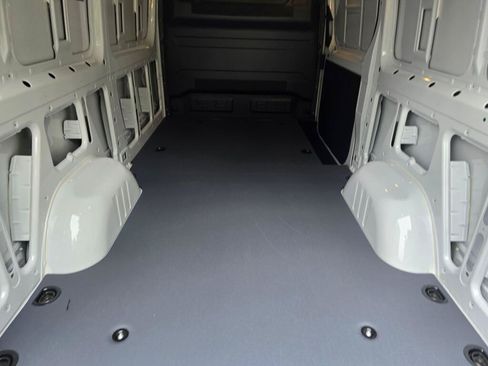 New 2026 Mercedes-Benz Sprinter 2500 image 17