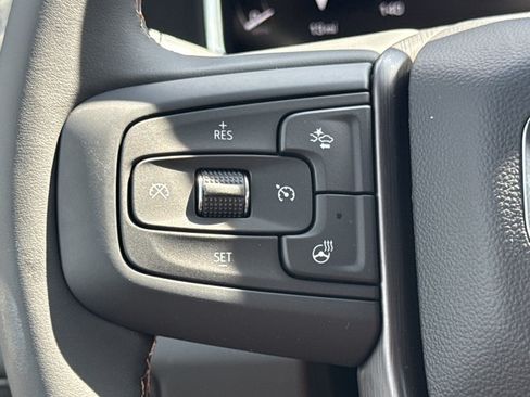 New 2026 GMC Sierra 2500 AT4 w/ AT4 Premium Plus Package AWD/4WD image 21