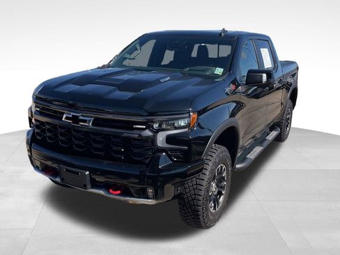 Used 2025 Chevrolet Silverado 1500 ZR2 w/ Technology Package image 1