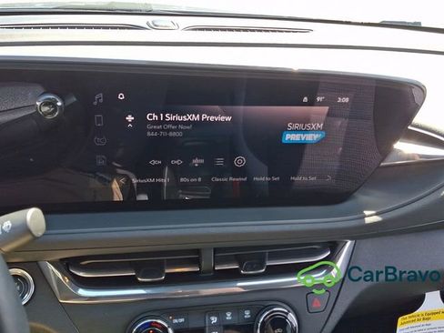 Used 2025 Buick Envista Preferred w/ Convenience I Package FWD image 17