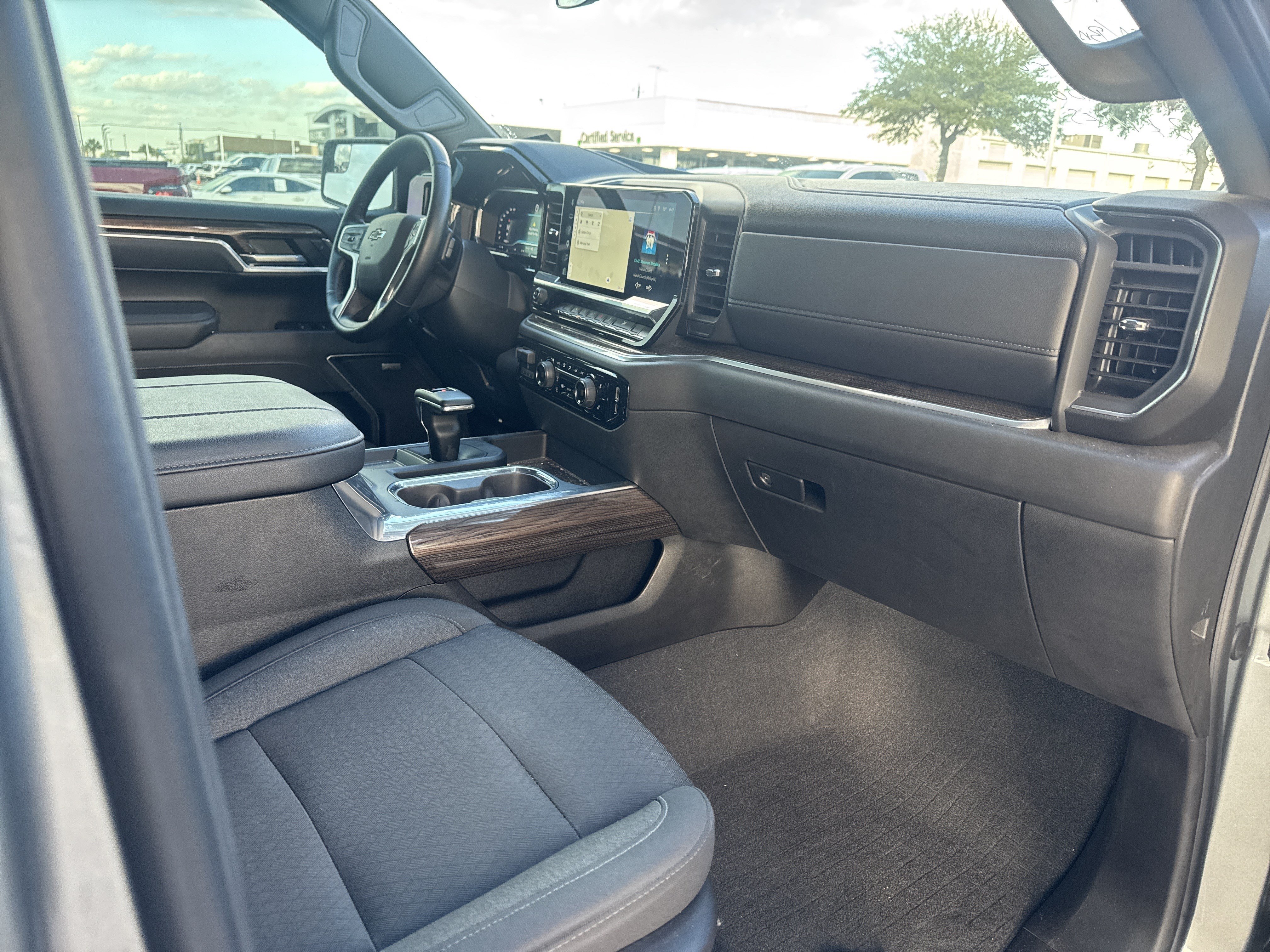 Used 2025 Chevrolet Silverado 1500 RST w/ Texas Edition Plus RWD image 19