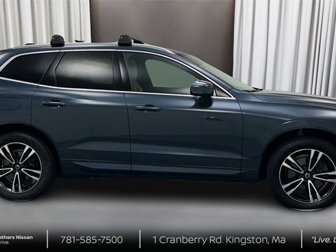 Used 2020 Volvo XC60 T6 Momentum image 4