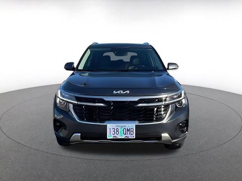 Used 2025 Kia Seltos S image 4