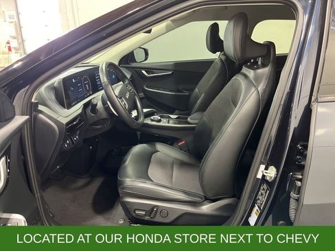 Used 2022 Kia EV6 Light image 24