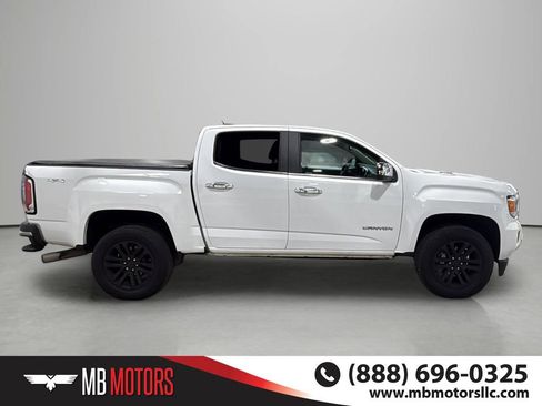 Used 2017 GMC Canyon SLT w/ Driver Alert Package AWD/4WD image 4