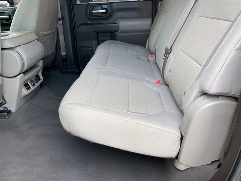 Used 2022 Chevrolet Silverado 2500 LT w/ Convenience Package image 39