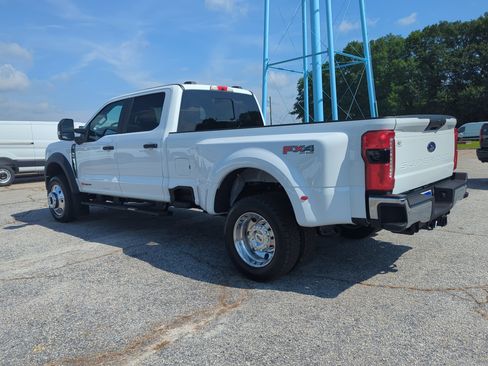 Used 2025 Ford F450 XL w/ 360-Degree Camera Package AWD/4WD image 5