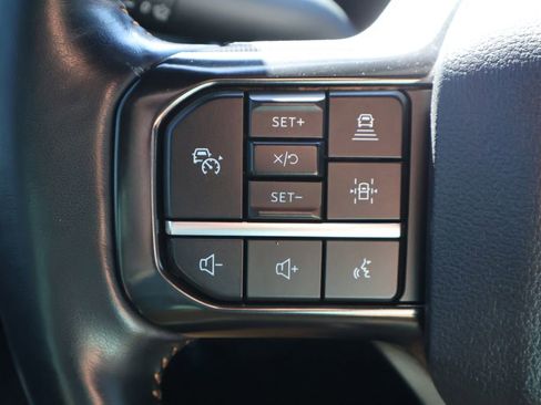 Used 2024 Ford F250 Platinum AWD/4WD image 8