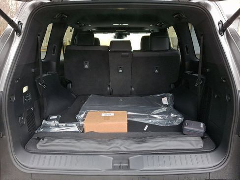 New 2026 Lexus LX 600 4WD w/ Luxury Package image 16