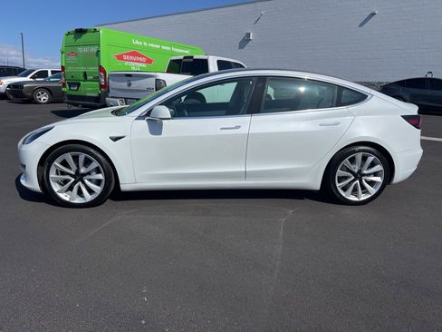 Used 2019 Tesla Model 3 Long Range AWD/4WD image 8