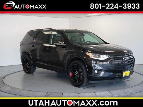 Used 2020 Chevrolet Traverse Premier w/ Redline Edition AWD/4WD image 1