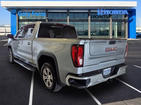 Used 2023 GMC Sierra 1500 SLE w/ Preferred Package RWD image 3