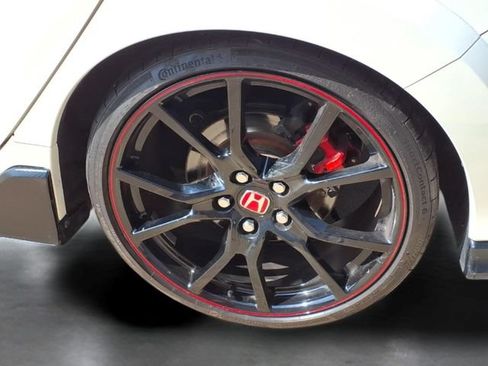 Used 2018 Honda Civic Type R image 26