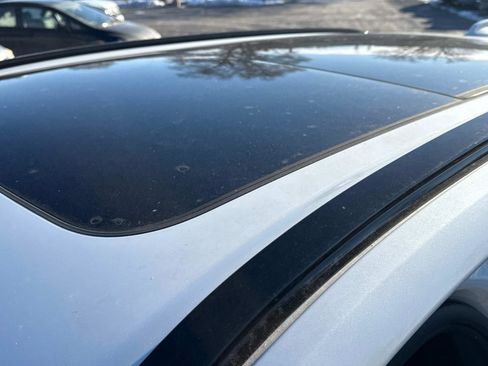 Certified 2025 Volvo XC60 B5 Plus image 32