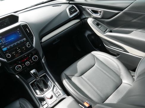 Used 2023 Subaru Forester Limited AWD/4WD image 11