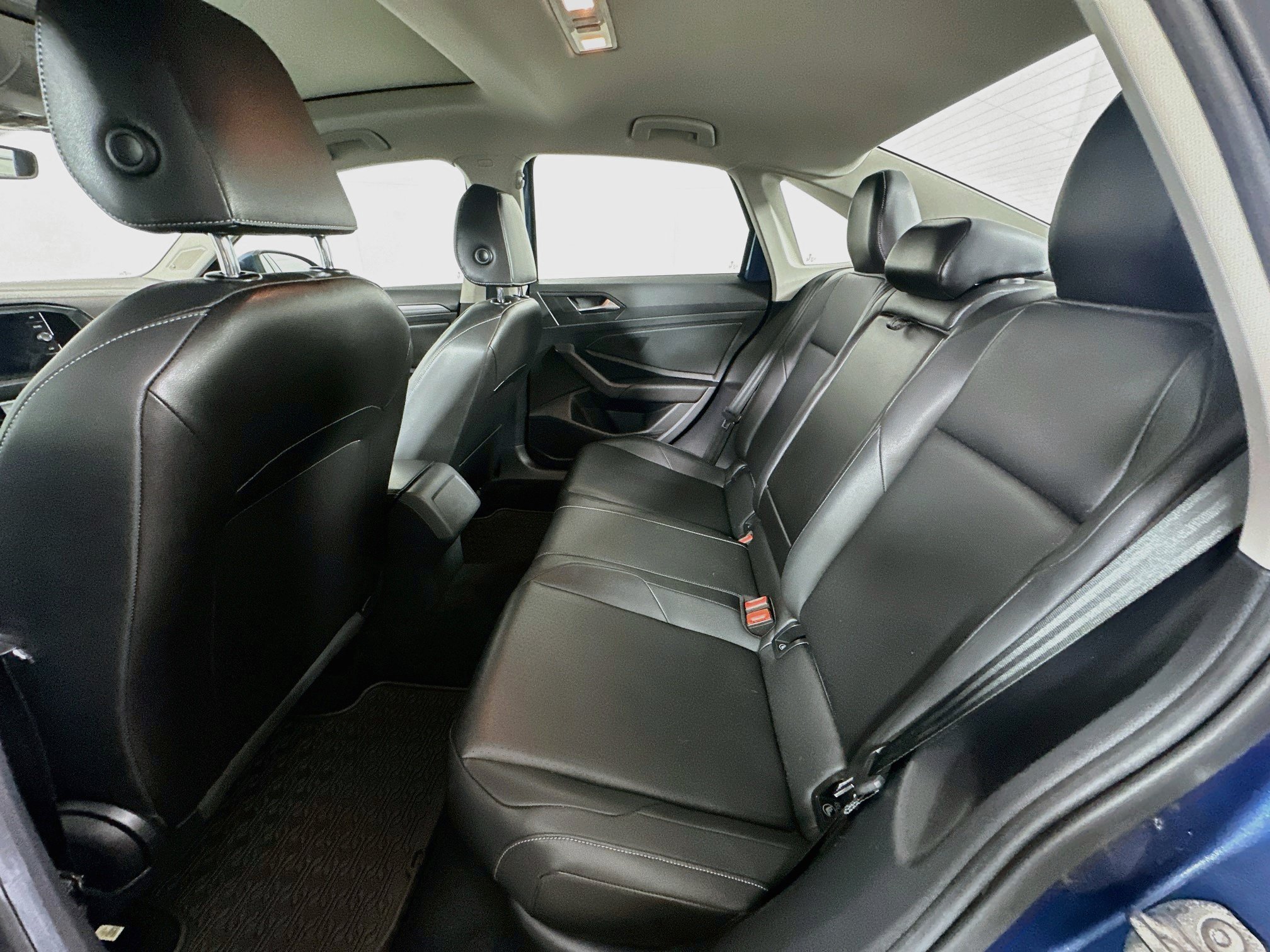 Used 2019 Volkswagen Jetta SEL FWD image 27