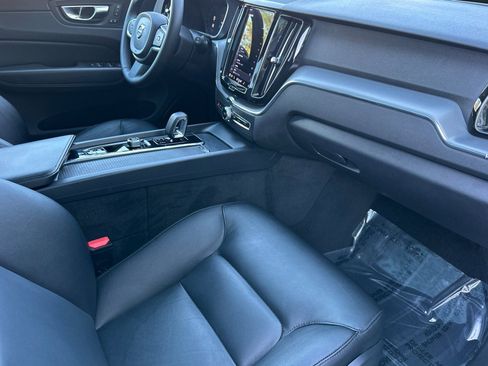 Used 2023 Volvo XC60 T8 Core image 16