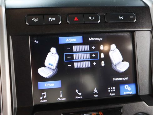 Used 2019 Ford F150 Platinum w/ Equipment Group 701A Luxury image 21