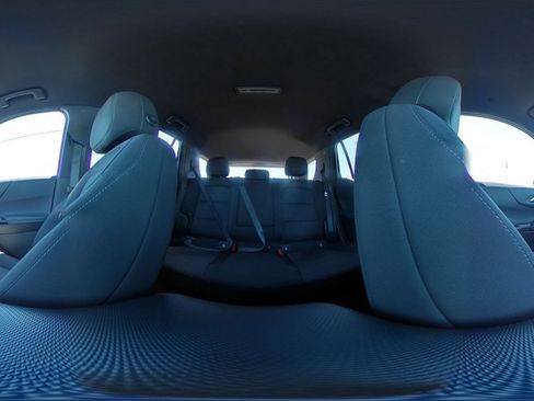 Used 2025 Chevrolet Equinox LT FWD image 43
