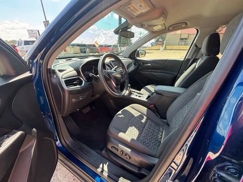 Used 2022 Chevrolet Equinox LT FWD image 11