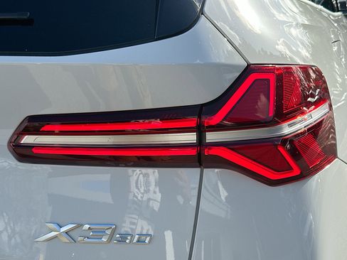 Certified 2025 BMW X3 xDrive30i w/ Convenience Package image 31