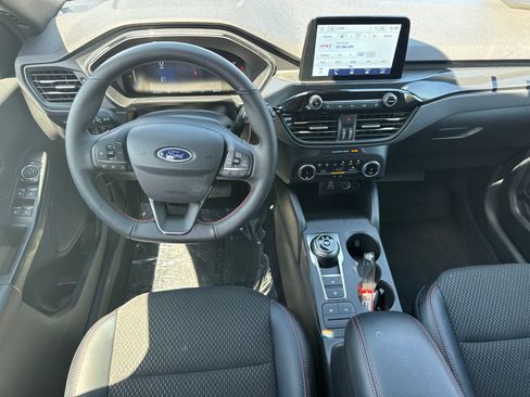 Used 2026 Ford Escape ST-Line FWD image 22