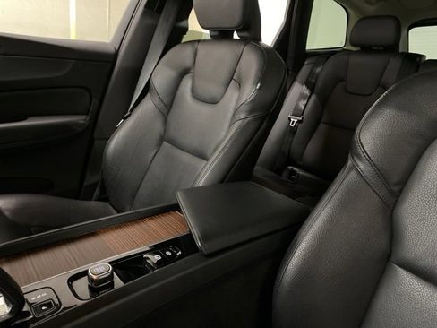 Used 2023 Volvo XC60 B5 Plus w/ Protection Package Premier image 60