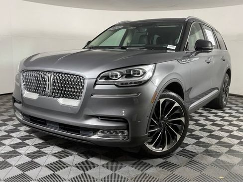 Used 2021 Lincoln Aviator Reserve w/ Equipment Group 202A AWD/4WD image 1