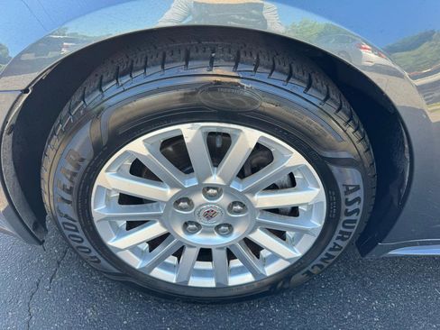 Used 2010 Cadillac CTS Luxury RWD image 24