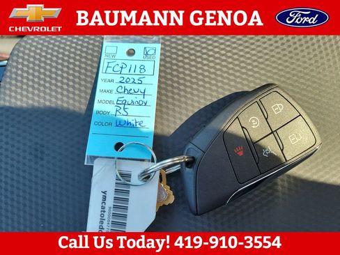 Used 2025 Chevrolet Equinox RS w/ Safety and Technology Package AWD/4WD image 23