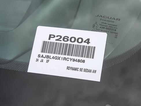 Used 2024 Jaguar XF R-Dynamic SE image 26