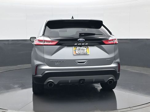 Used 2023 Ford Edge Titanium w/ Class II Trailer Tow Package AWD/4WD image 6