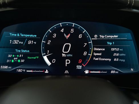Used 2024 Chevrolet Corvette Z06 RWD image 15