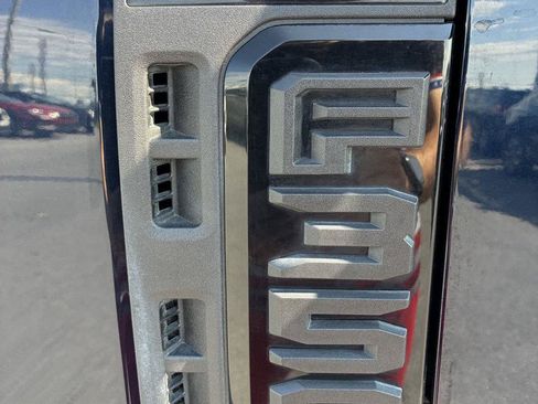 Used 2024 Ford F350 Lariat w/ Sport Appearance Package AWD/4WD image 9