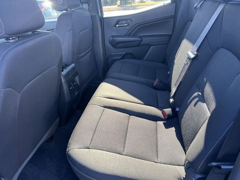 Used 2024 Chevrolet Colorado LT image 32