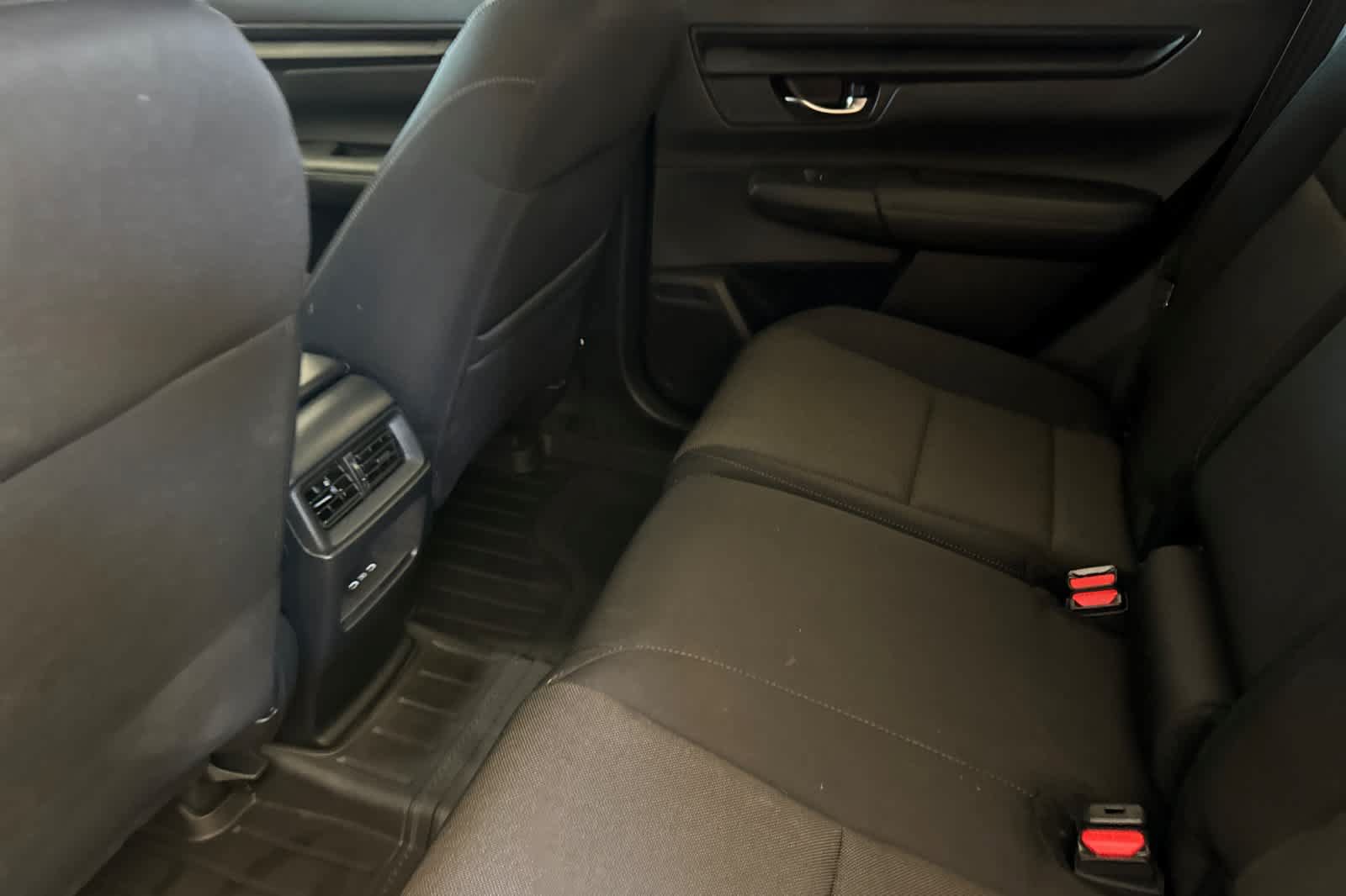 Used 2025 Honda CR-V EX image 4