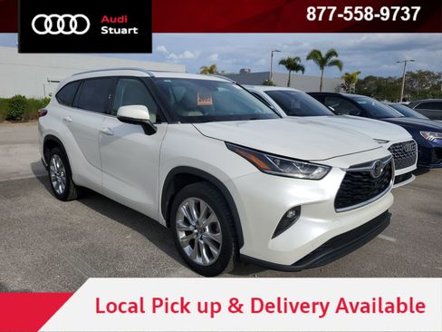 Used 2020 Toyota Highlander Limited image 1