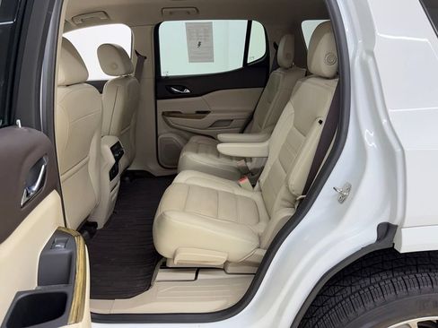 Used 2019 GMC Acadia Denali FWD image 20
