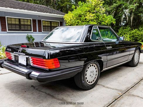 Used 1989 Mercedes-Benz 560 SL image 8