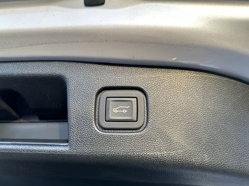 Used 2025 Chevrolet Blazer EV SS image 36