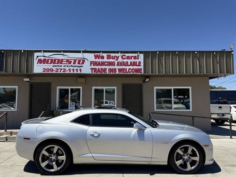 Used 2011 Chevrolet Camaro SS w/ RS Package RWD image 2