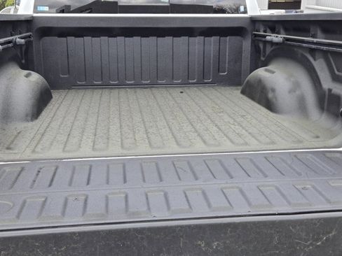 Used 2022 RAM 1500 Laramie image 10