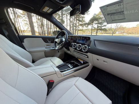 New 2026 Mercedes-Benz GLA 250 GLA 250 image 20