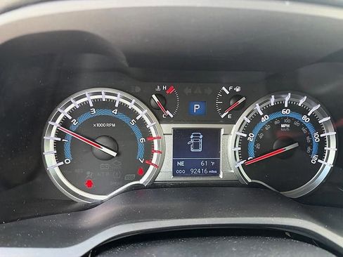 Used 2017 Toyota 4Runner Limited AWD/4WD image 13