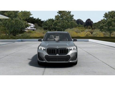 New 2026 BMW X1 xDrive28i w/ Technology Package AWD/4WD image 3